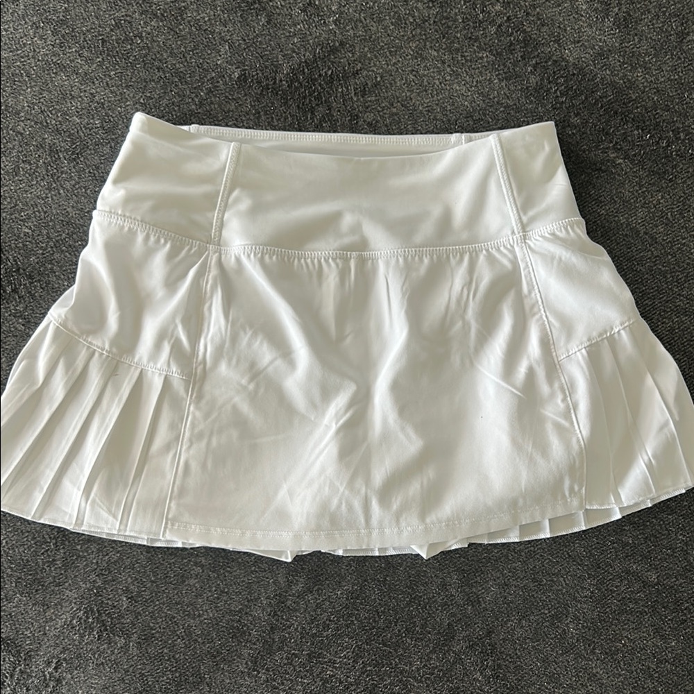 Mondetta White Mini Skater Skirt